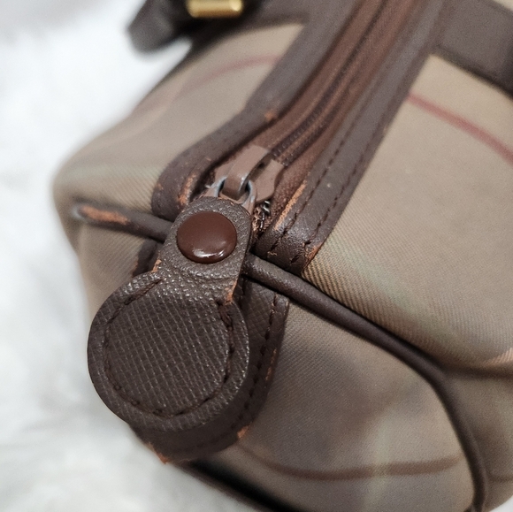 🔹️Burberry 🔹️VINTAGE mediun size Boston w/ COA - Picture 9 of 15